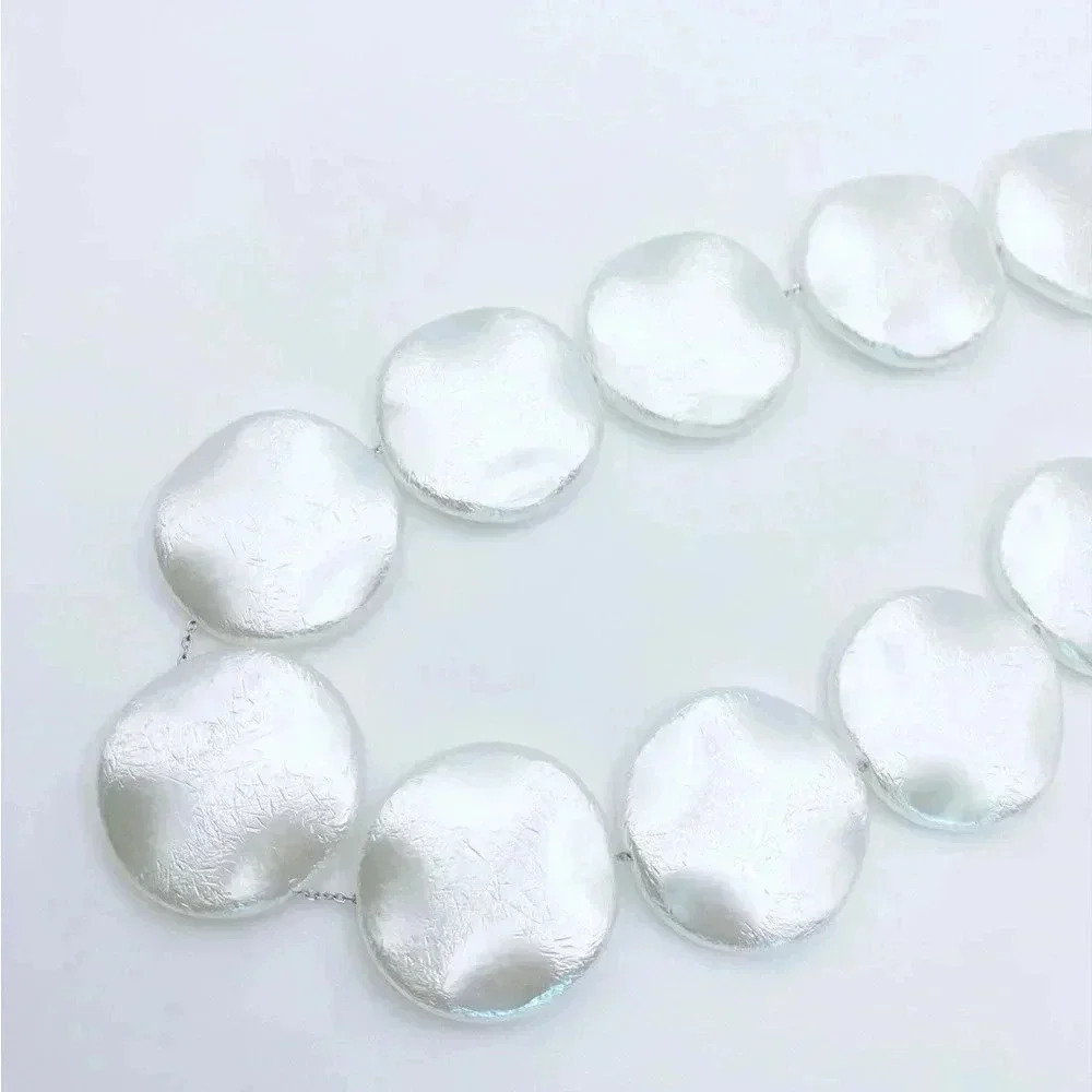 Pearl Necklace - Picture 2 of 5